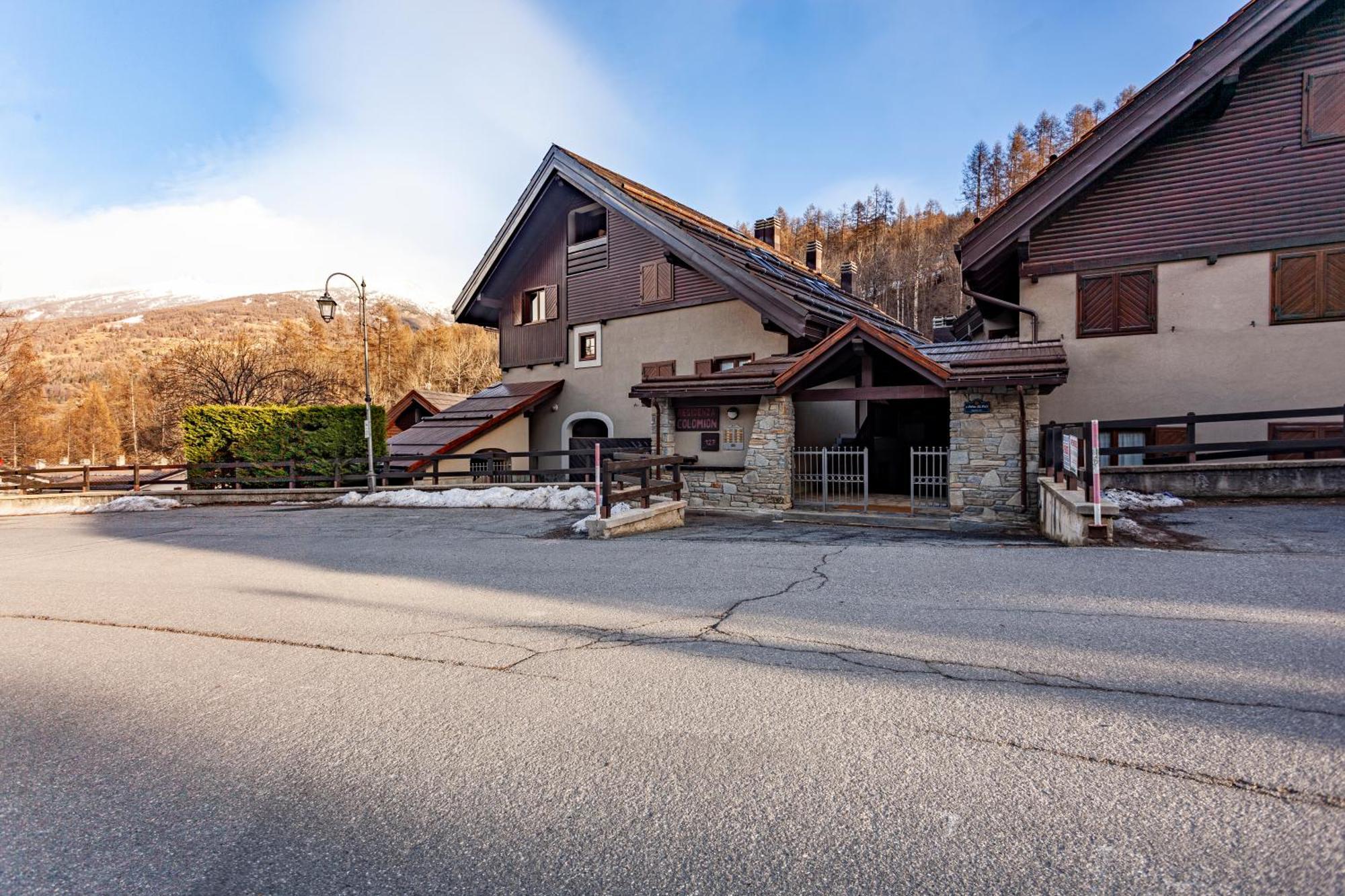 Casa Leonida Apartment Бардонечия Екстериор снимка